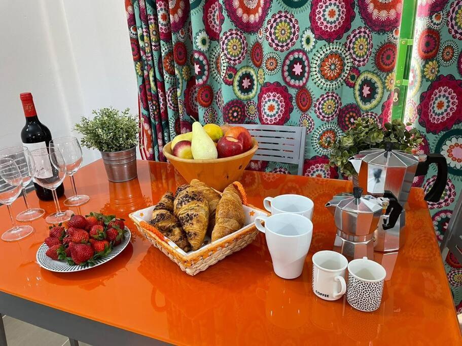 Puskas Apartman Costa De Antigua Exteriér fotografie
